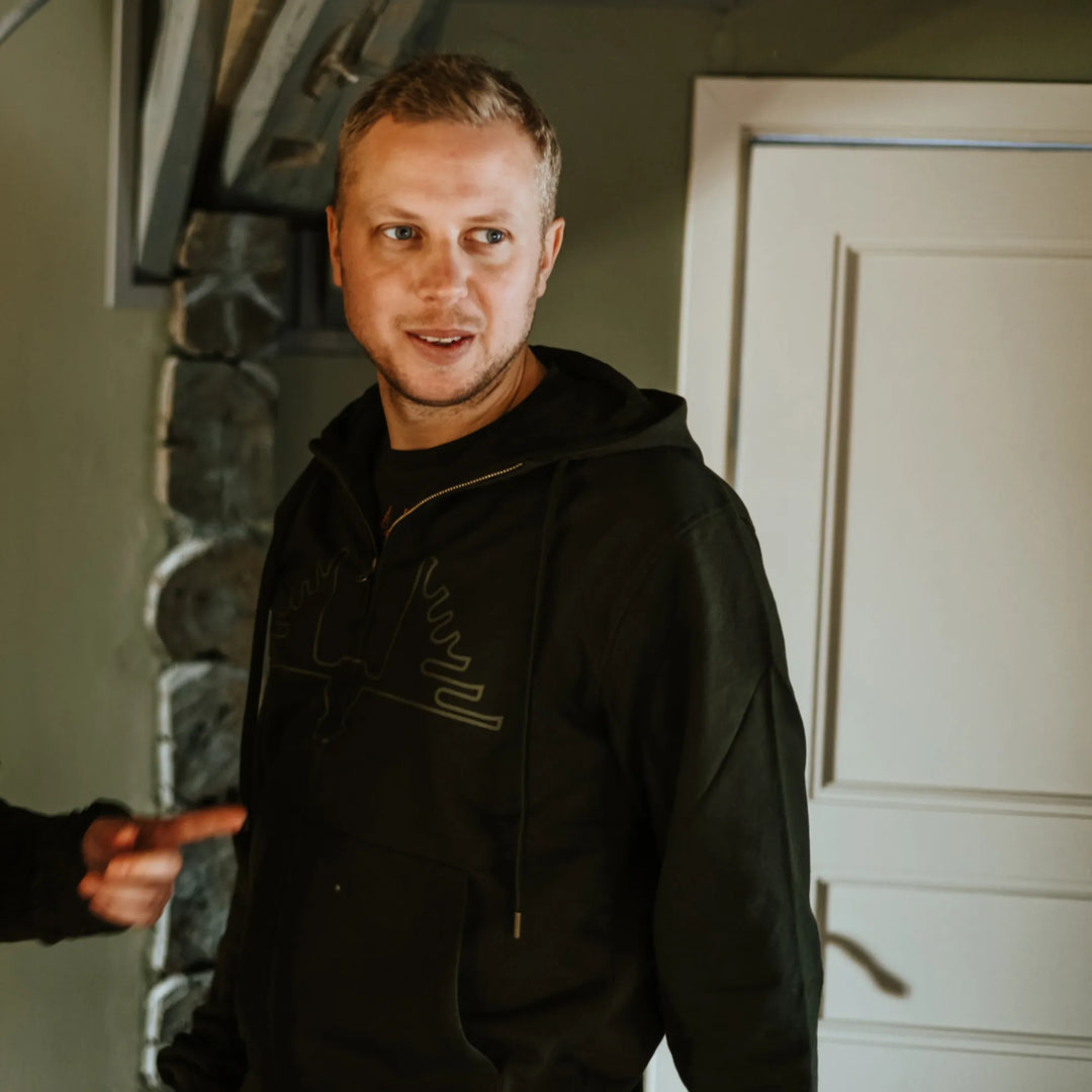 100468420_environment_1